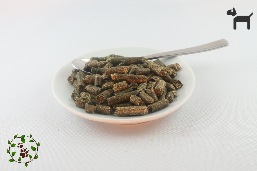 Luzerne - Pellets aus getrockneten Gräsern